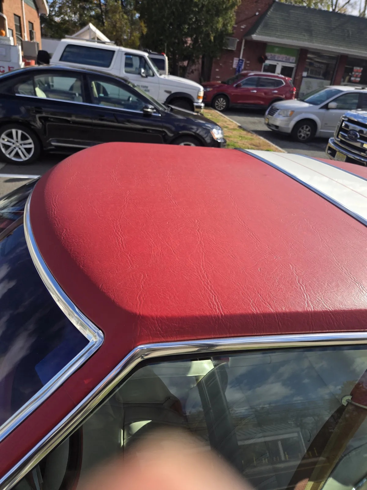 Ford-Thunderbird-1977-White-Lipstick-Red-6