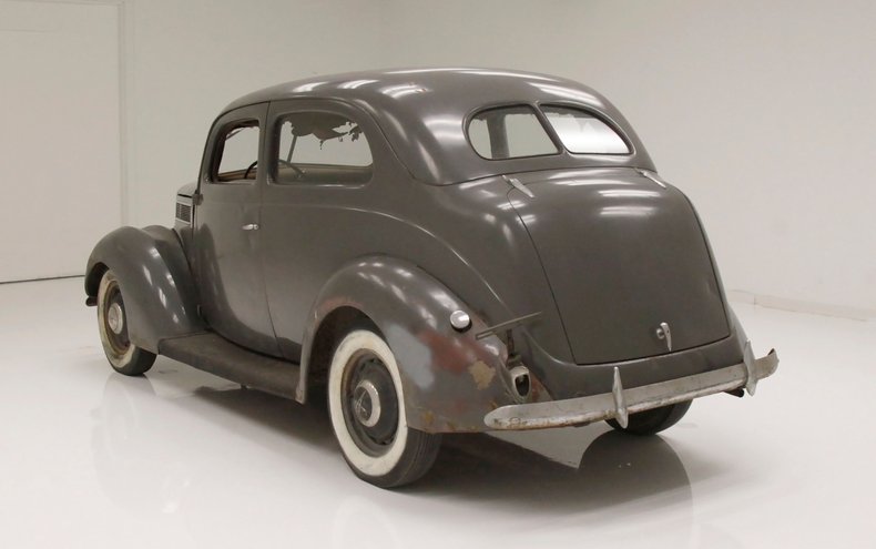 Ford-Tudor-1937-Gray-Tan-1