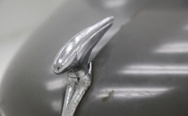 Ford-Tudor-1937-Gray-Tan-11