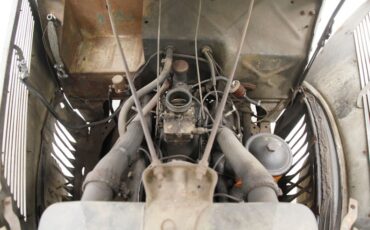 Ford-Tudor-1937-Gray-Tan-30