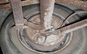 Ford-Tudor-1937-Gray-Tan-34