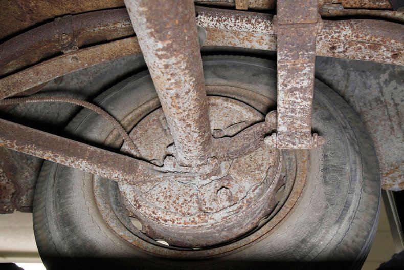 Ford-Tudor-1937-Gray-Tan-36