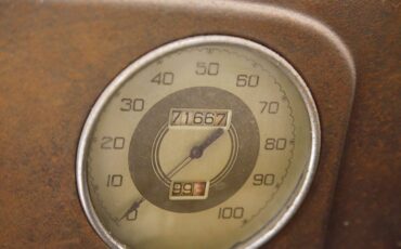 Ford-Tudor-1937-Gray-Tan-41