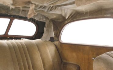 Ford-Tudor-1937-Gray-Tan-47