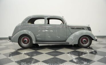 Ford-Tudor-1937-Gull-Gray-Tan-20