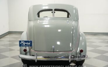 Ford-Tudor-1937-Gull-Gray-Tan-28