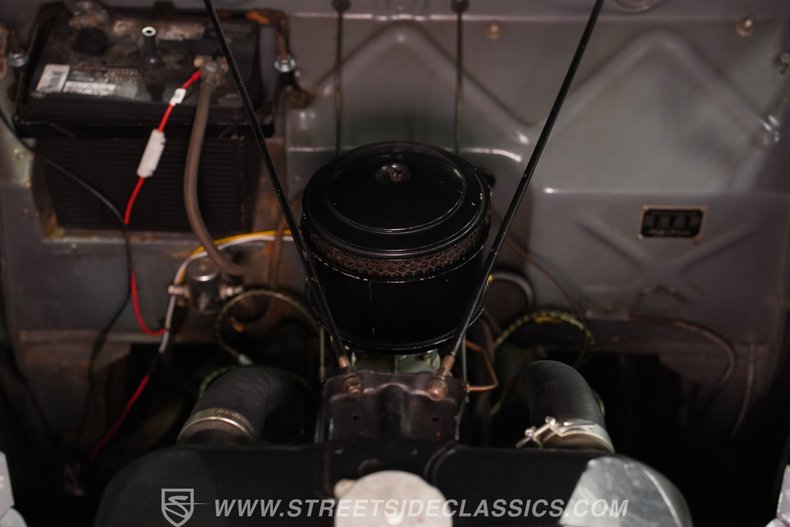 Ford-Tudor-1937-Gull-Gray-Tan-34