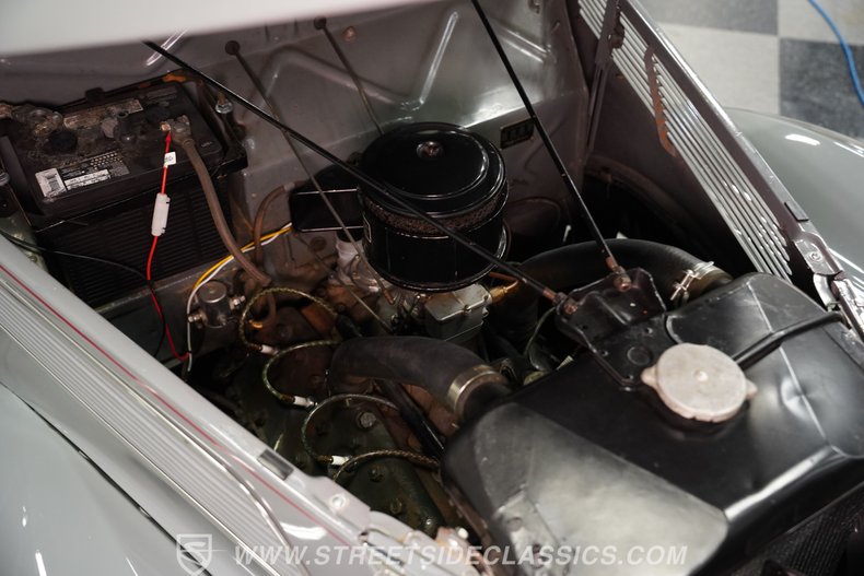 Ford-Tudor-1937-Gull-Gray-Tan-35