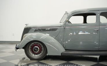 Ford-Tudor-1937-Gull-Gray-Tan