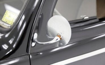 Ford-Tudor-1941-Black-Tan-22