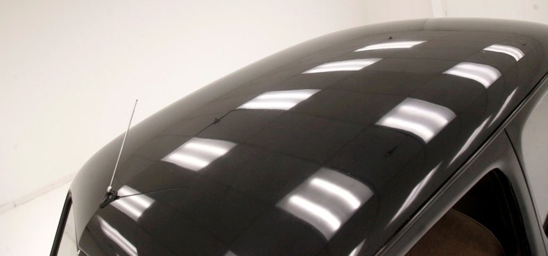 Ford-Tudor-1941-Black-Tan-25