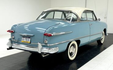 Ford-Victoria-1951-Light-Blue-Blue-16