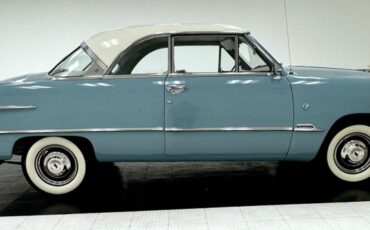 Ford-Victoria-1951-Light-Blue-Blue-17