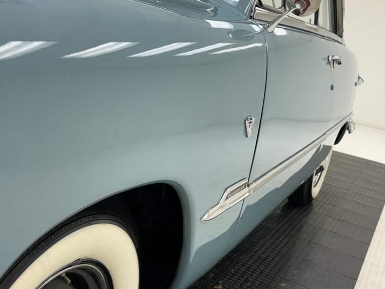 Ford-Victoria-1951-Light-Blue-Blue-22