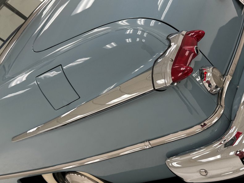 Ford-Victoria-1951-Light-Blue-Blue-28