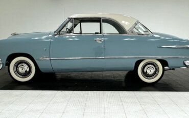 Ford-Victoria-1951-Light-Blue-Blue