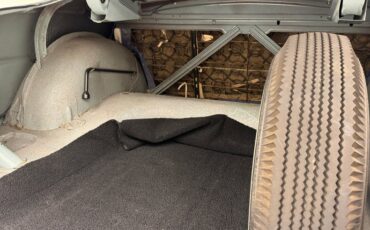 Ford-Victoria-1951-Light-Blue-Blue-4