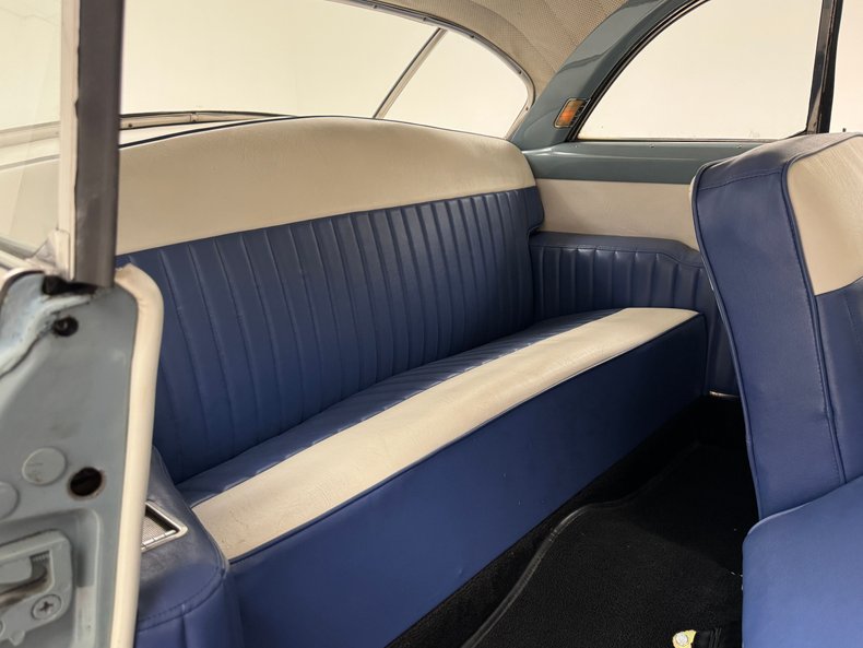 Ford-Victoria-1951-Light-Blue-Blue-9