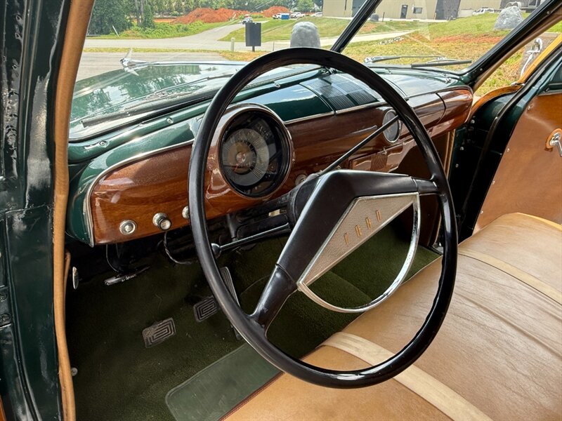 Ford-Woody-1951-Black-Black-22