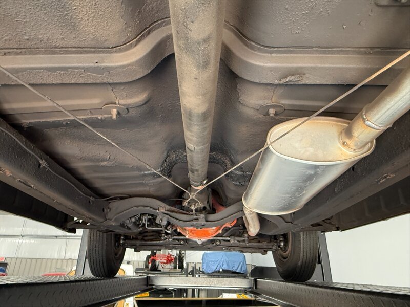 Ford-Woody-1951-Black-Black-26