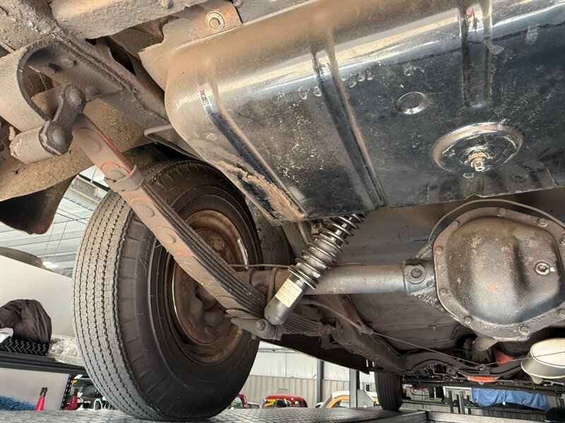 Ford-Woody-1951-Black-Black-29