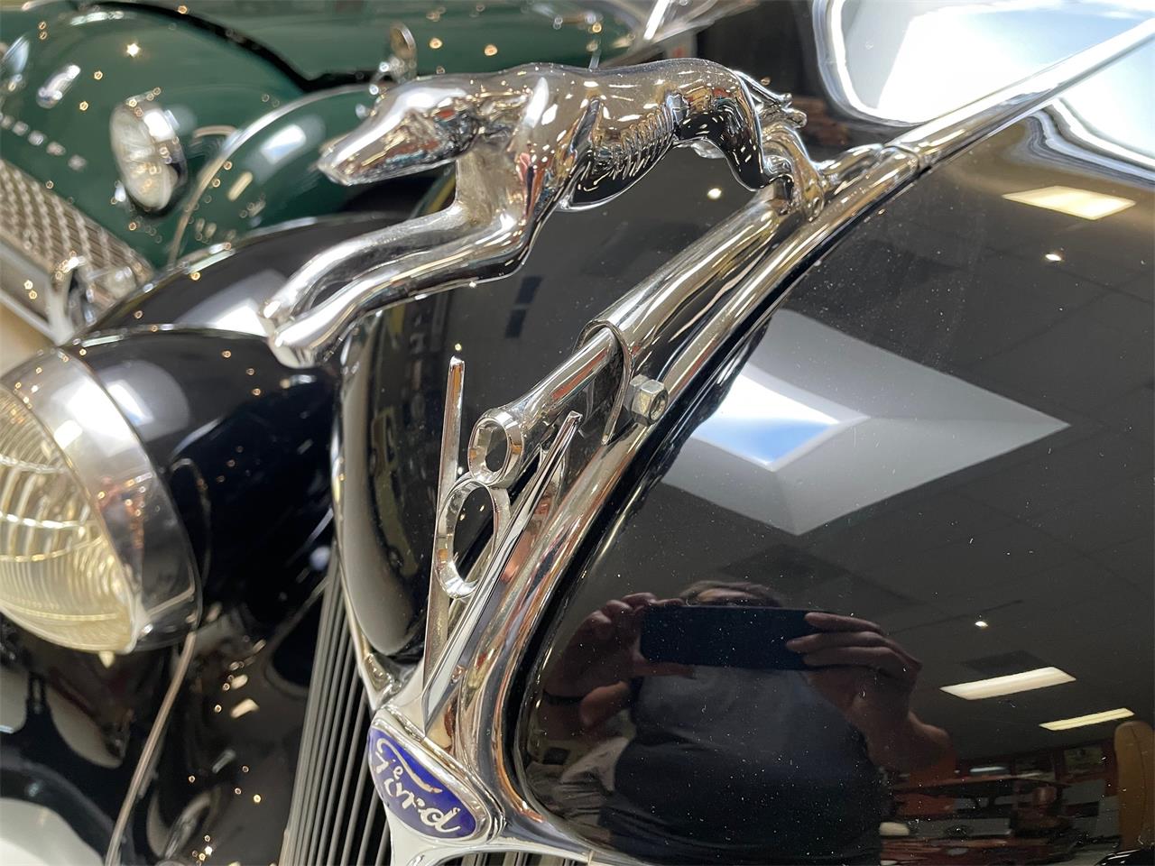 Ford-Woody-wagon-1936-Black-Saddle-14