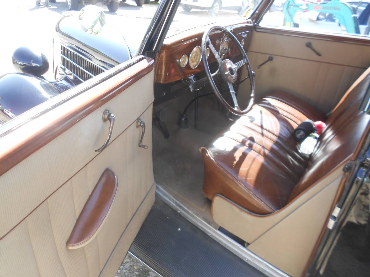 Ford-convertable-1936-black-5