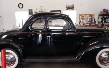 Ford-coupe-1937-black