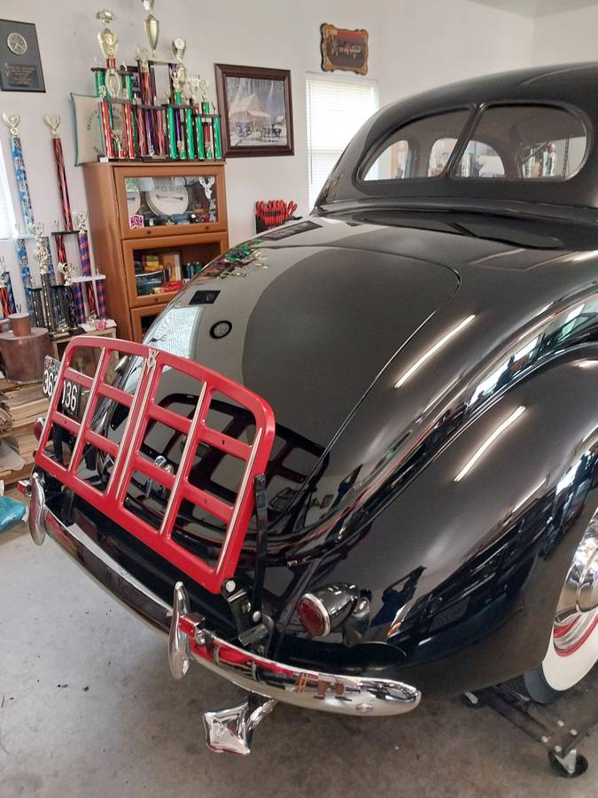 Ford-coupe-1937-black-4