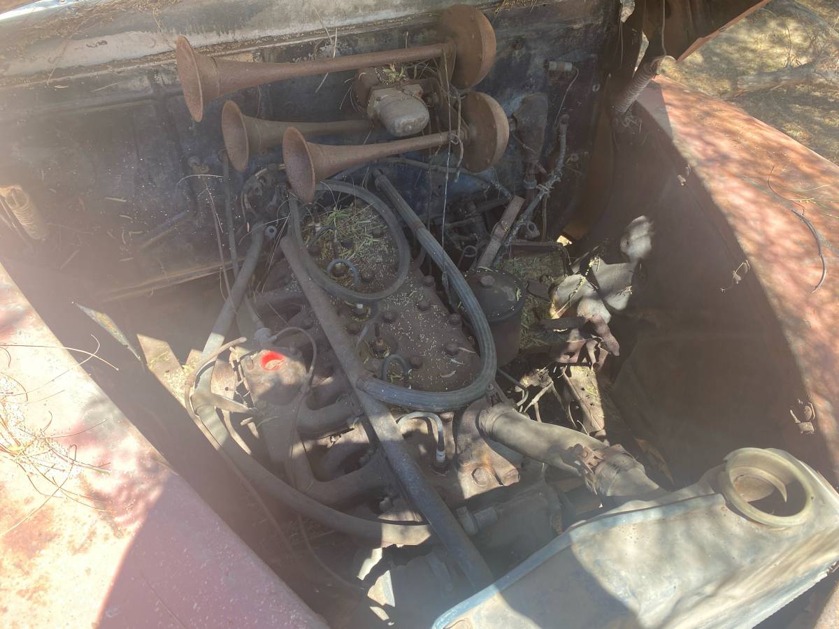 Ford-coupe-1942-custom-6