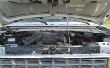 Ford-econoline-club-wagon-1991-blue-11