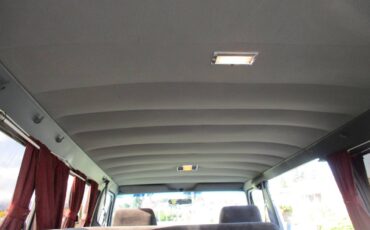 Ford-econoline-club-wagon-1991-blue-7