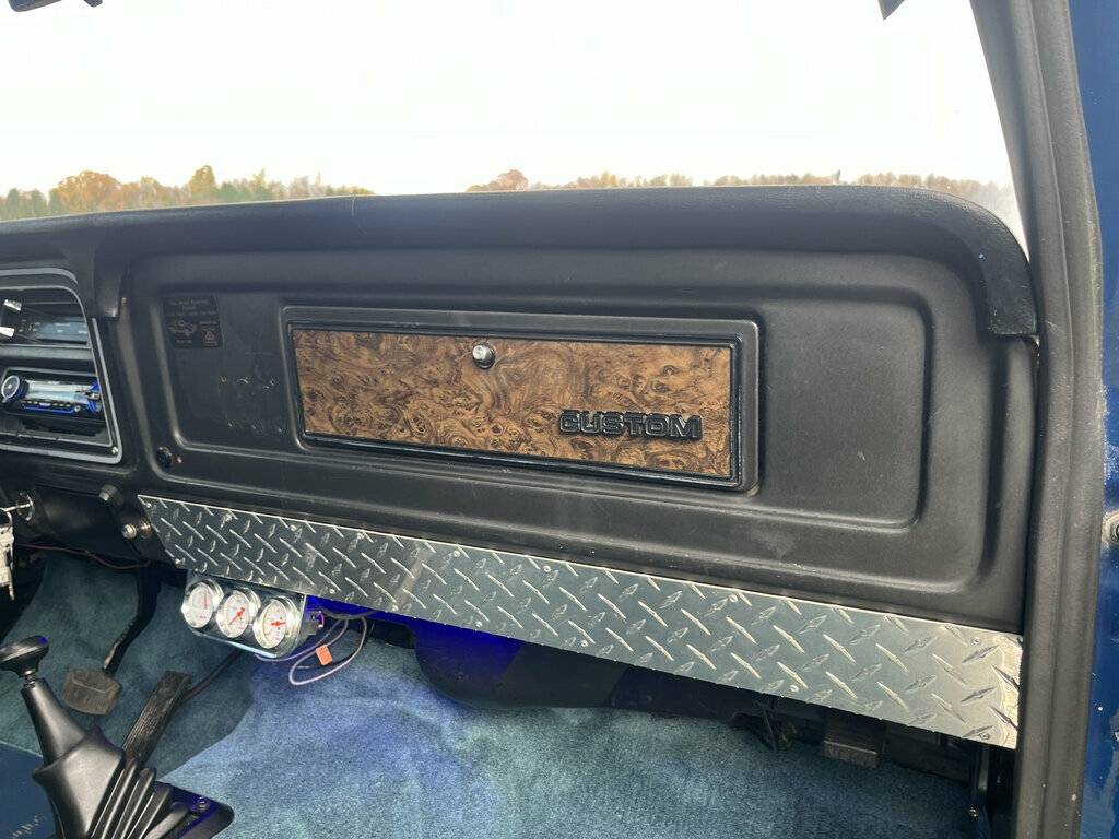 Ford-f-150-1978-blue-20