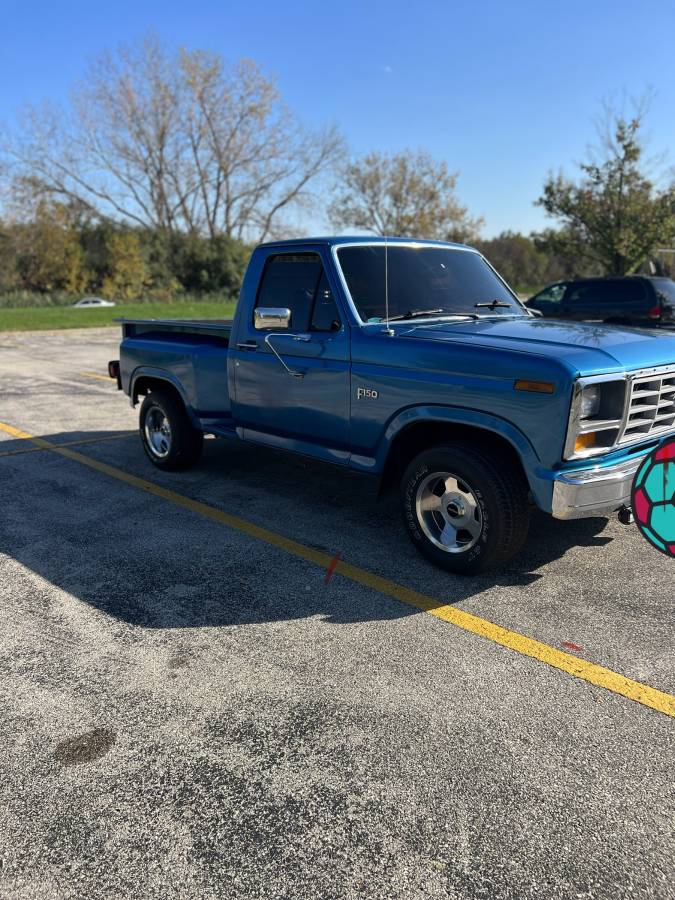 Ford-f-150-1984-blue-3