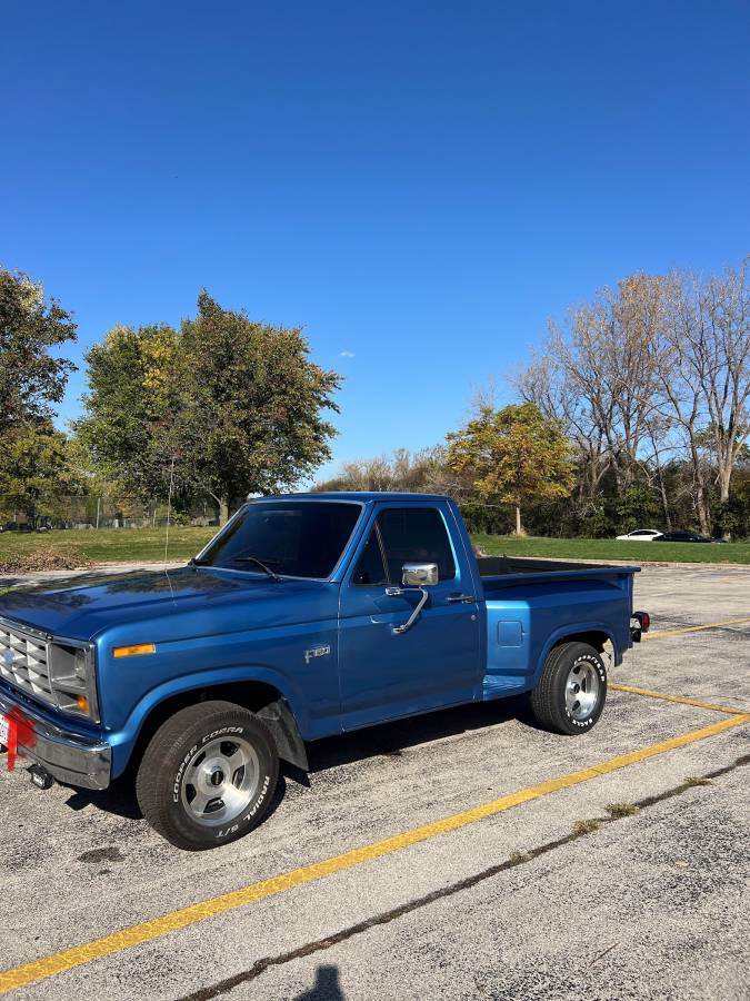 Ford-f-150-1984-blue-5