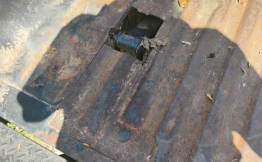 Ford-f-150-1985-black-8