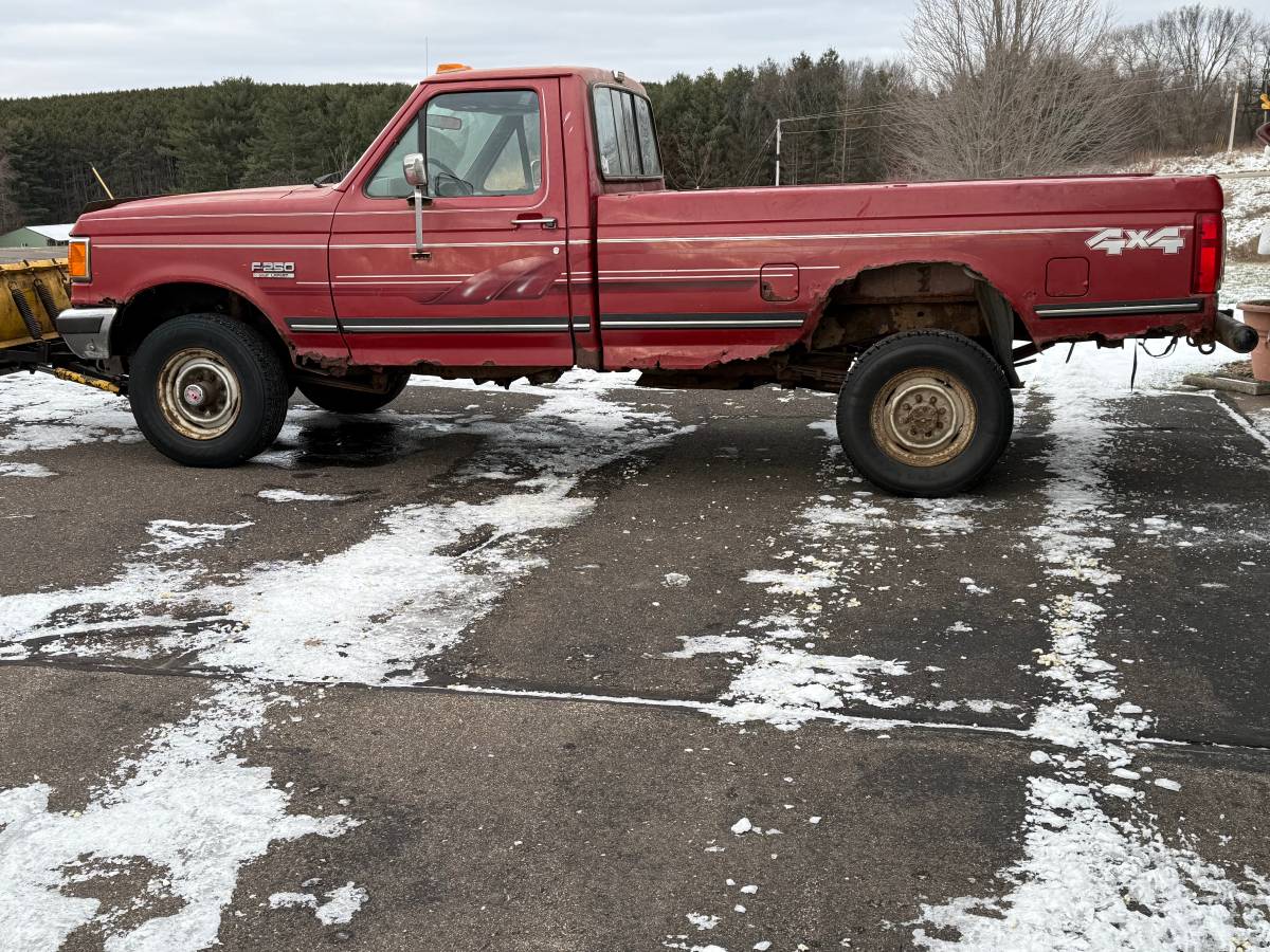 Ford-f-250-1992-red-11