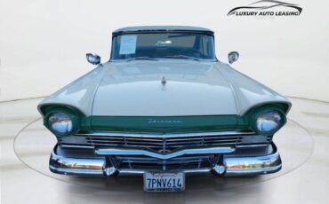 Ford-fairlane-sunliner-1957-green-1