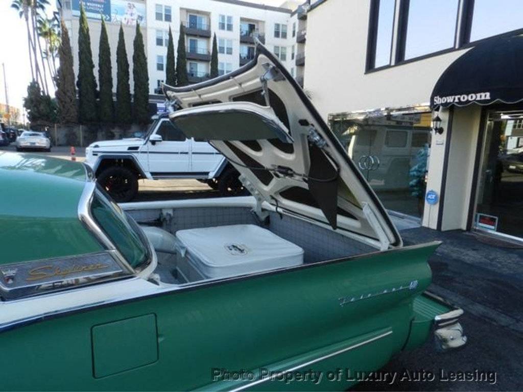 Ford-fairlane-sunliner-1957-green-15