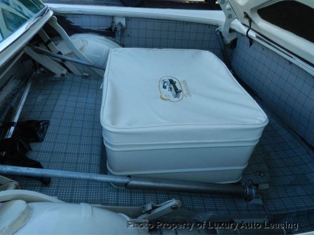 Ford-fairlane-sunliner-1957-green-17