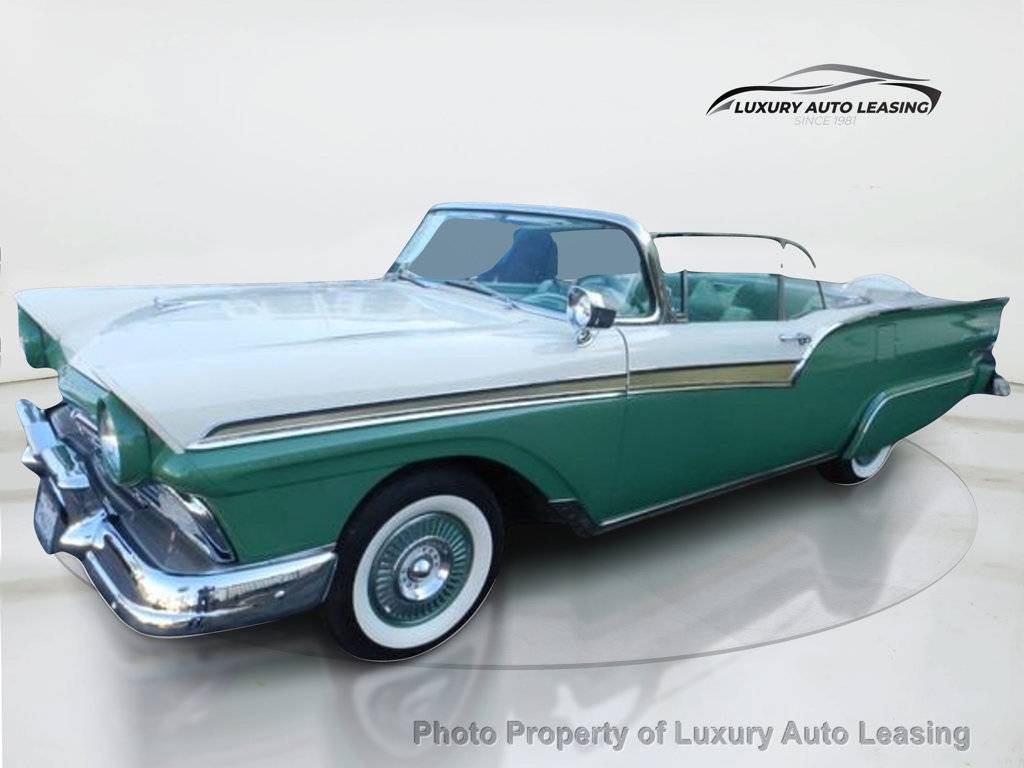 Ford-fairlane-sunliner-1957-green-6