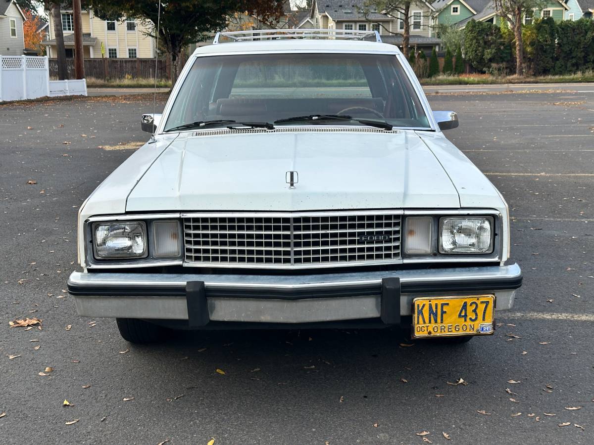 Ford-fairmont-1978-white-2