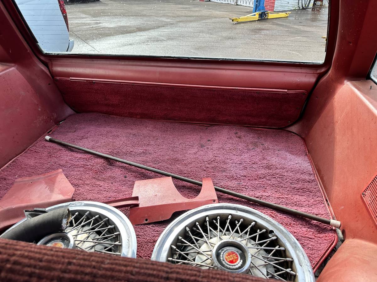 Ford-fairmont-1978-white-8