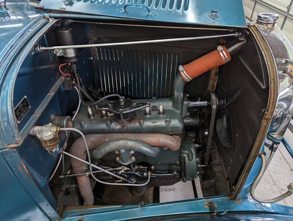 Ford-model-a-phaeton-1928-blue-2