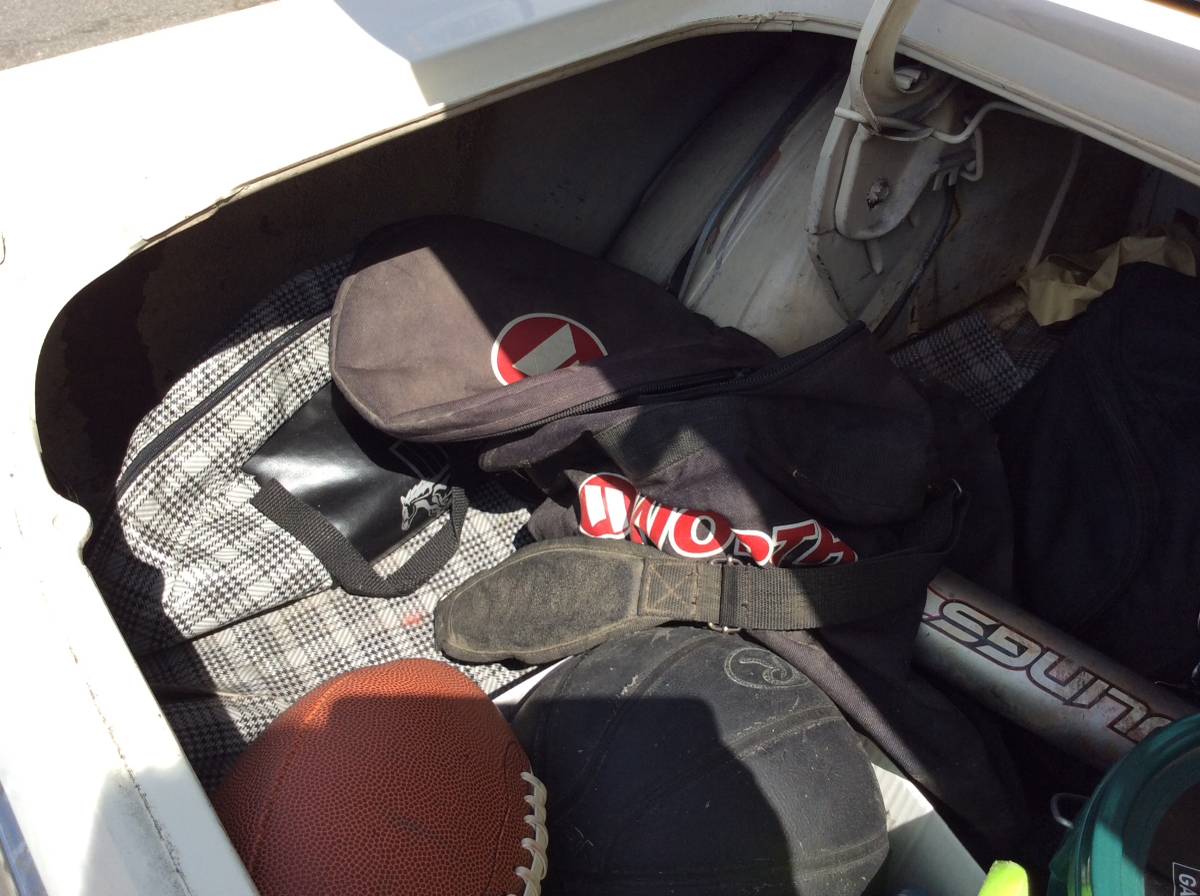 Ford-mustang-1965-white-10