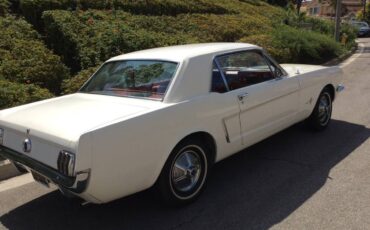 Ford-mustang-1965-white-15