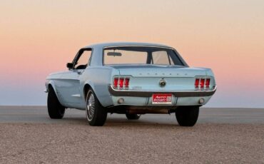 Ford-mustang-1967-white-1
