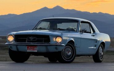 Ford-mustang-1967-white-18