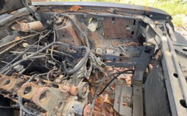 Ford-mustang-svo-1984-black-10