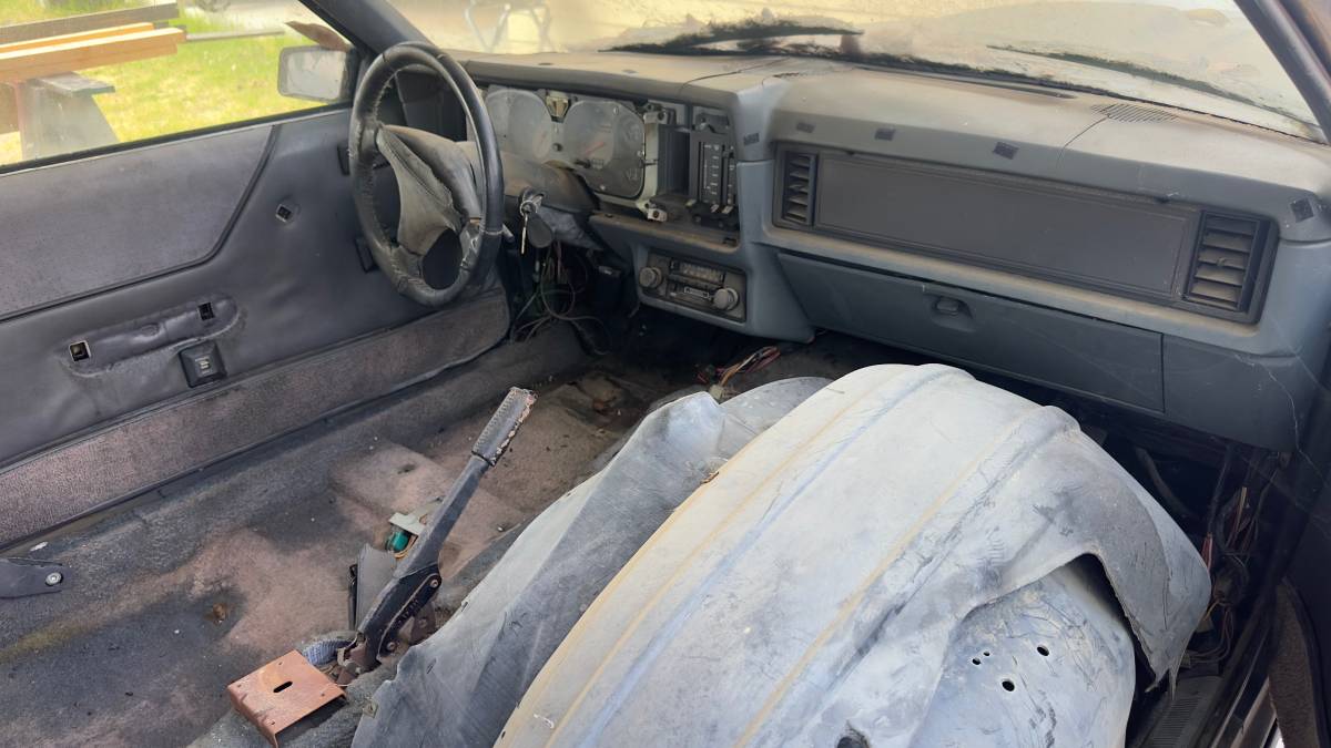 Ford-mustang-svo-1984-black-5